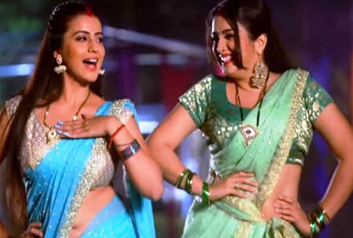 Amrapali and Akshara new song Saheli ki Holi has been viral