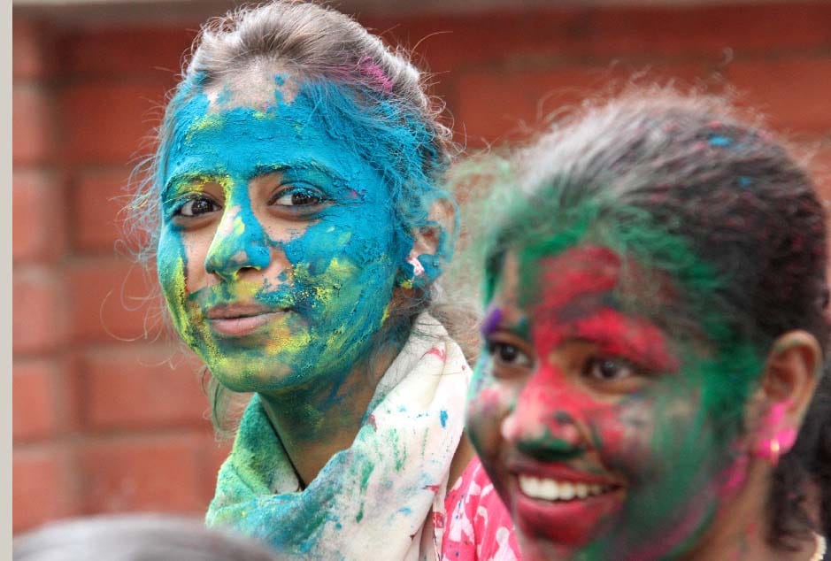 holi 2018: these tips will help you  to enjoy more