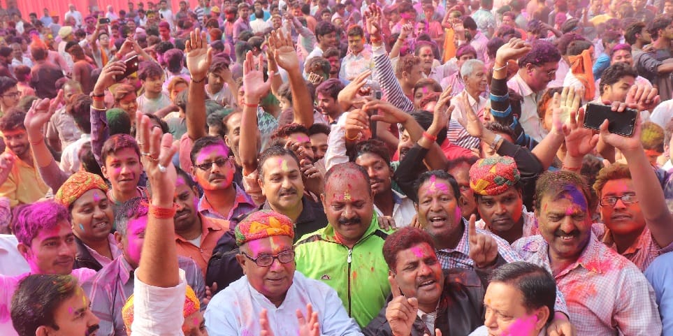 लालडिग्गी पार्क में मनाया गया फाल्गुन महोत्सव