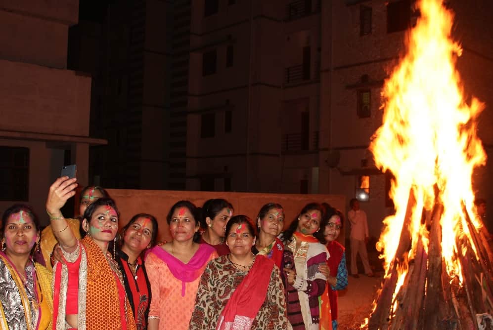 holika dahan in uttarakhand dehradun