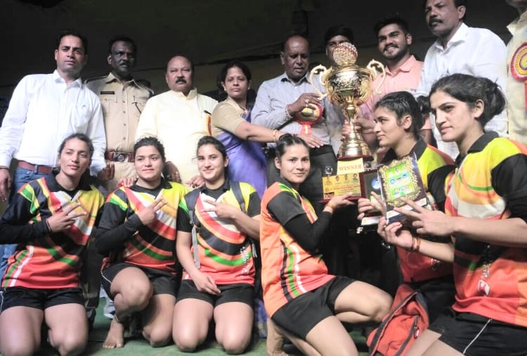 himachal women team won gold medal in kabaddi