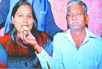 Pcs J Exam Results 2018 auto driver daughter become judge in uttarakhand
