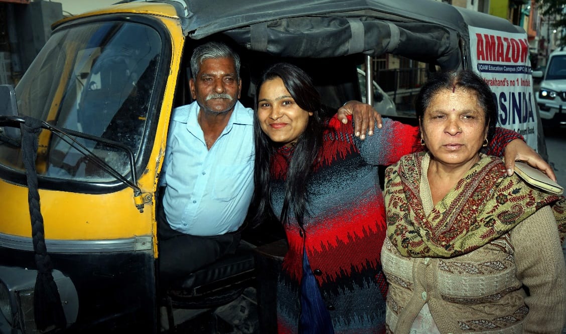 Pcs J Exam Results 2018 auto driver daughter become judge in uttarakhand