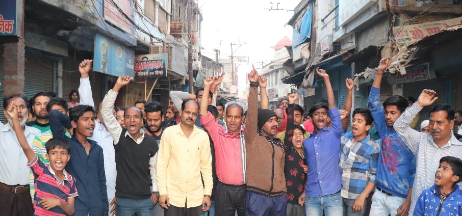 बच्ची की मौत पर अस्पताल में हंगामा, तोड़फोड़
