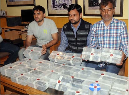 illegal arms dealer arrested by  Special Cell, 19 pistols, 20 cartridges recovered