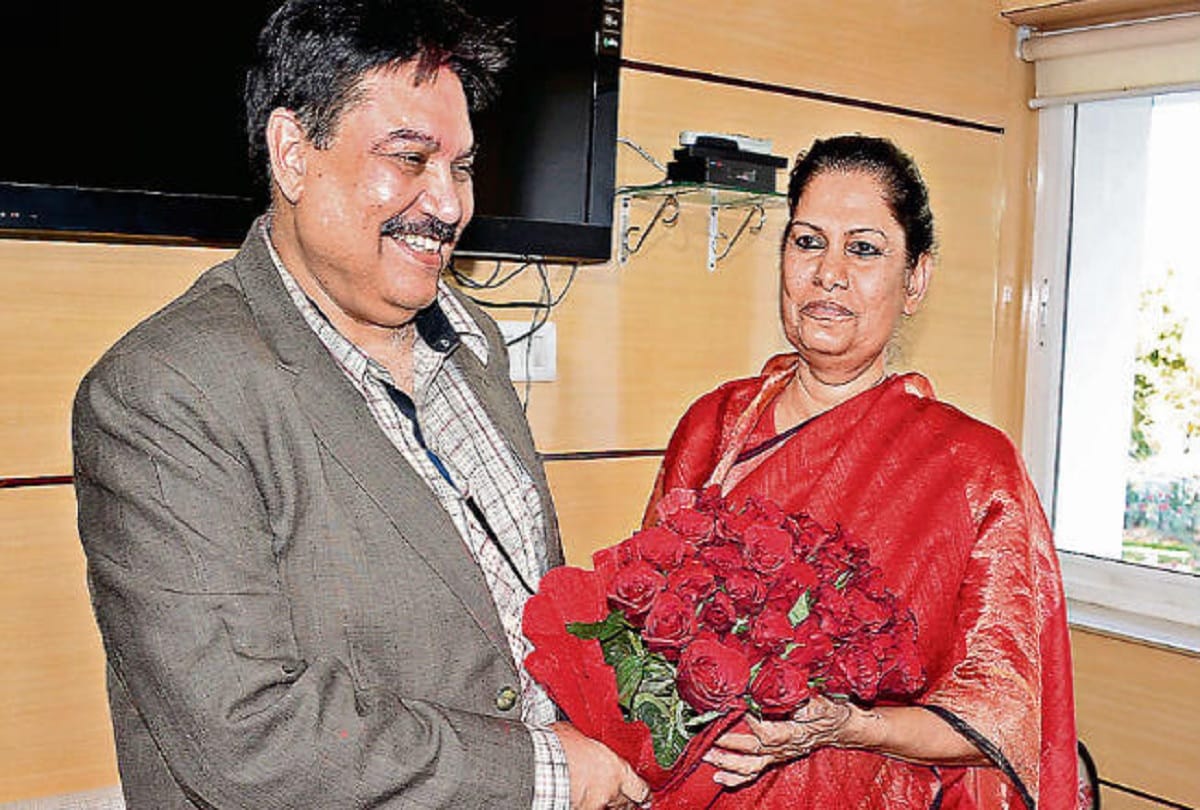 Sudhir Tripathi becomes 21st Chief Secretary of Jharkhand Amit khare went to Delhi on deputation