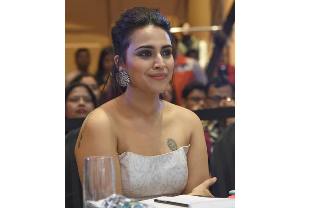 judges of miss north india contest swara bhaskar.