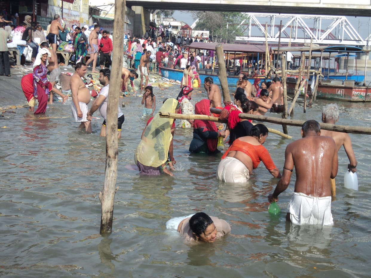 pillfrim in brijghat on pornima