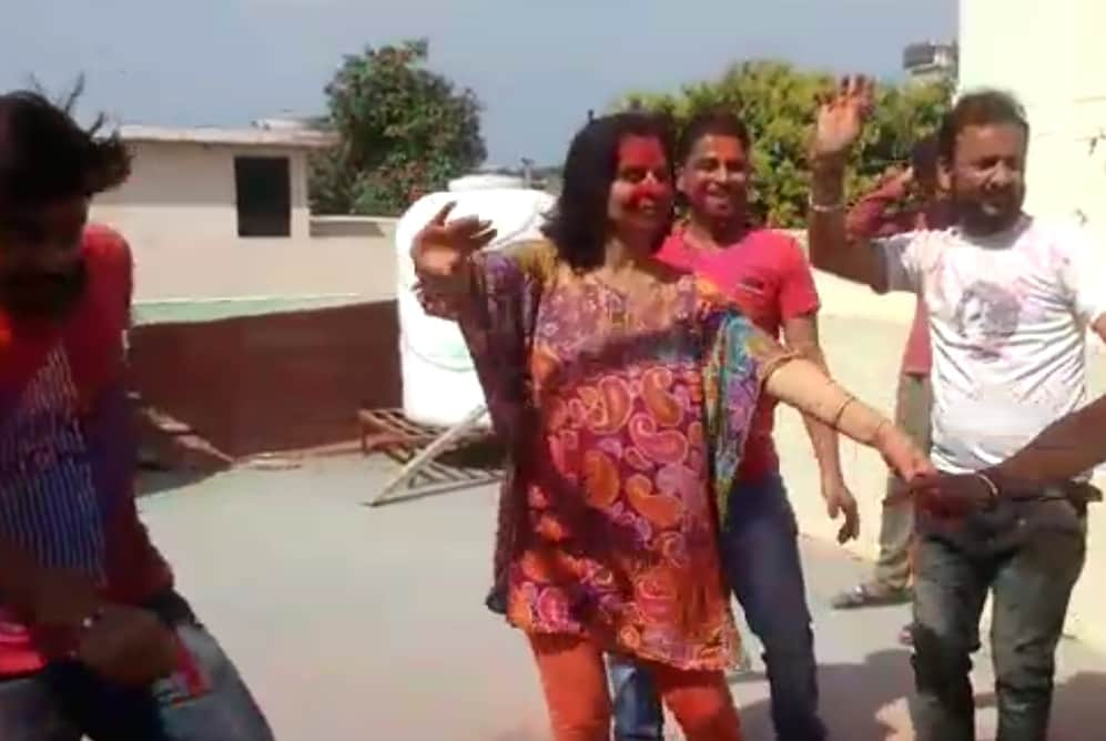 this song was hit in Holi 2018 