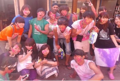 Apart from India, those 15 countries where holi celebrate