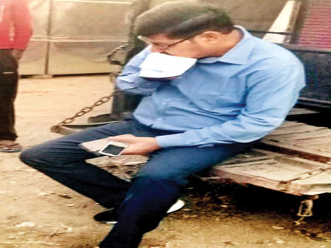 City magistrate car bikes, youth dies