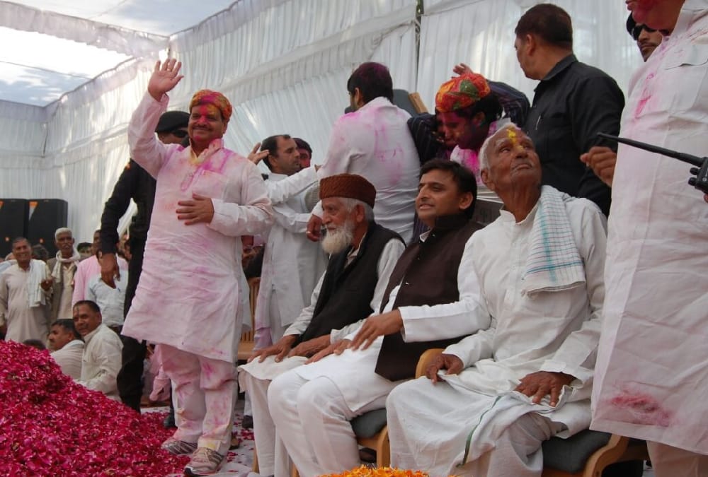akhilesh yadav and shivpal yadav commment on each other.