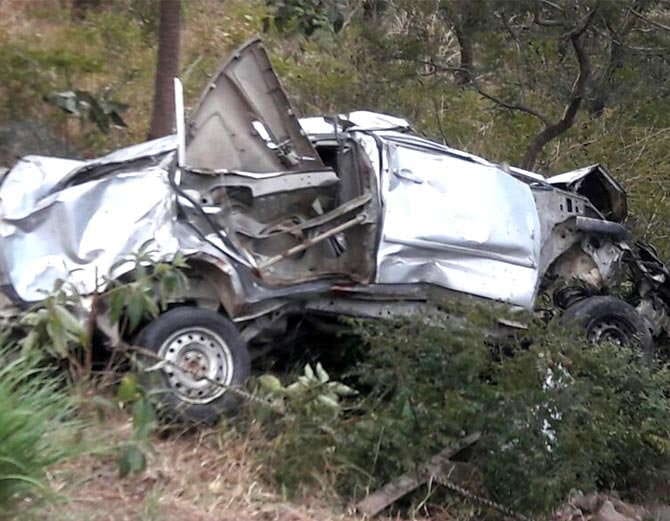 punjab eight people killed in road accident on holi in himachal pradesh