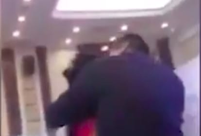 video being viral of the father in law after kiss the daughter in law
