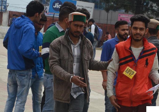 राजकीय महाविद्यालय हमीरपुर में छात्र संगठनों में झड़प