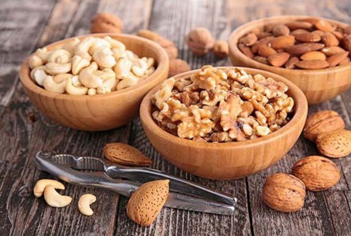 Do You know The Benefit of Eating dry fruits 