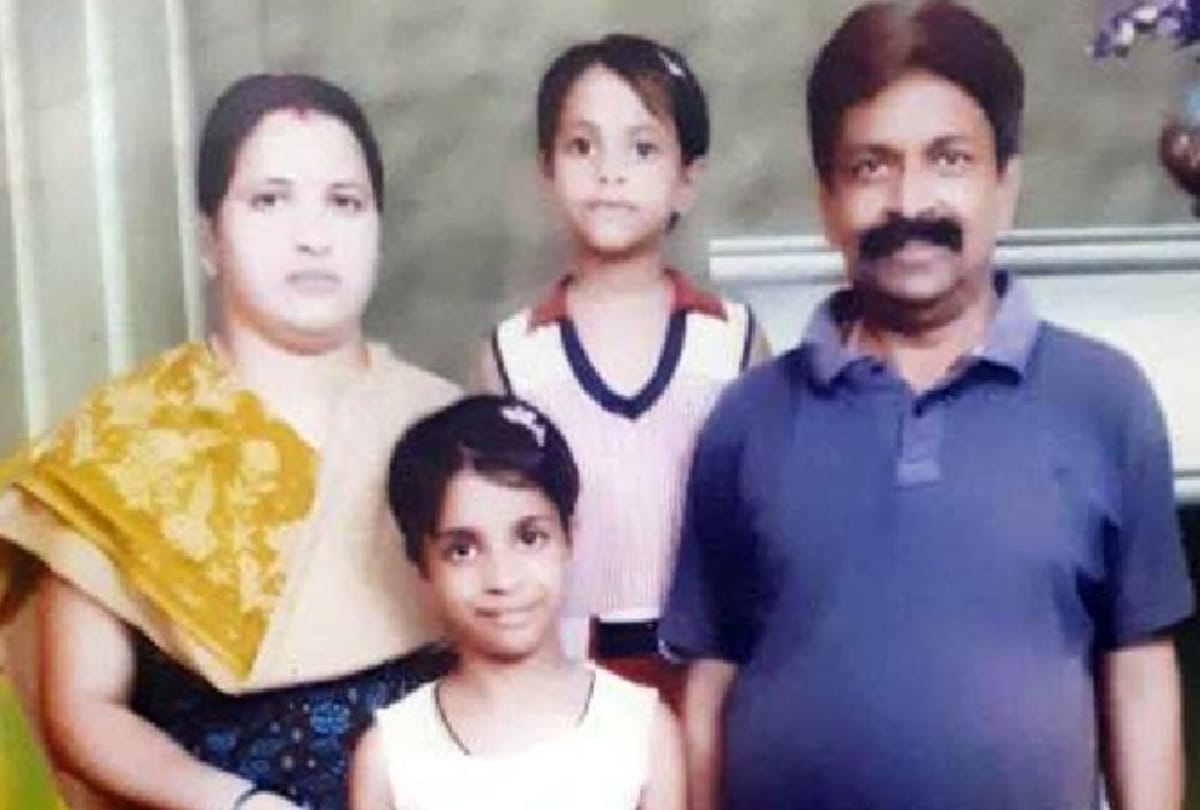 man tried to kill his family and committed suicide on holi day