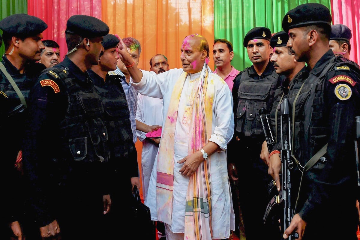 Holi 2018 holi celebration of political leaders colours of holi pictures of holi