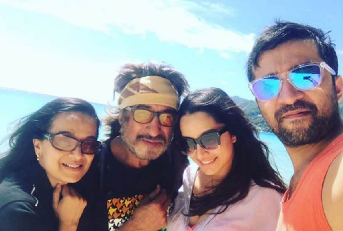 Shraddha Kapoor Birthday Special know about her all family members