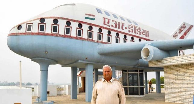 unique village, air india aeroplanes on roofs of jalandhar village people houses