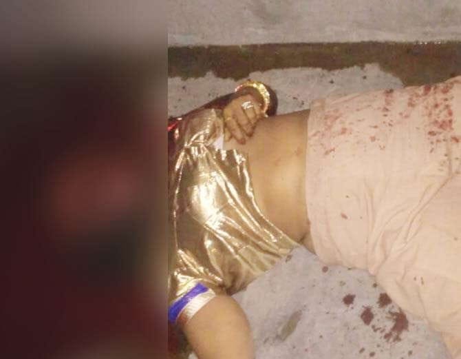 hisar man killed wife with axe and commits suicide