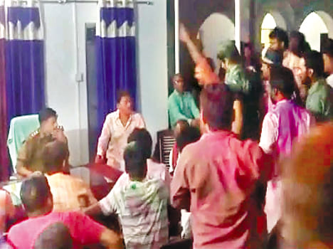 Police backfight with BJP's agitation