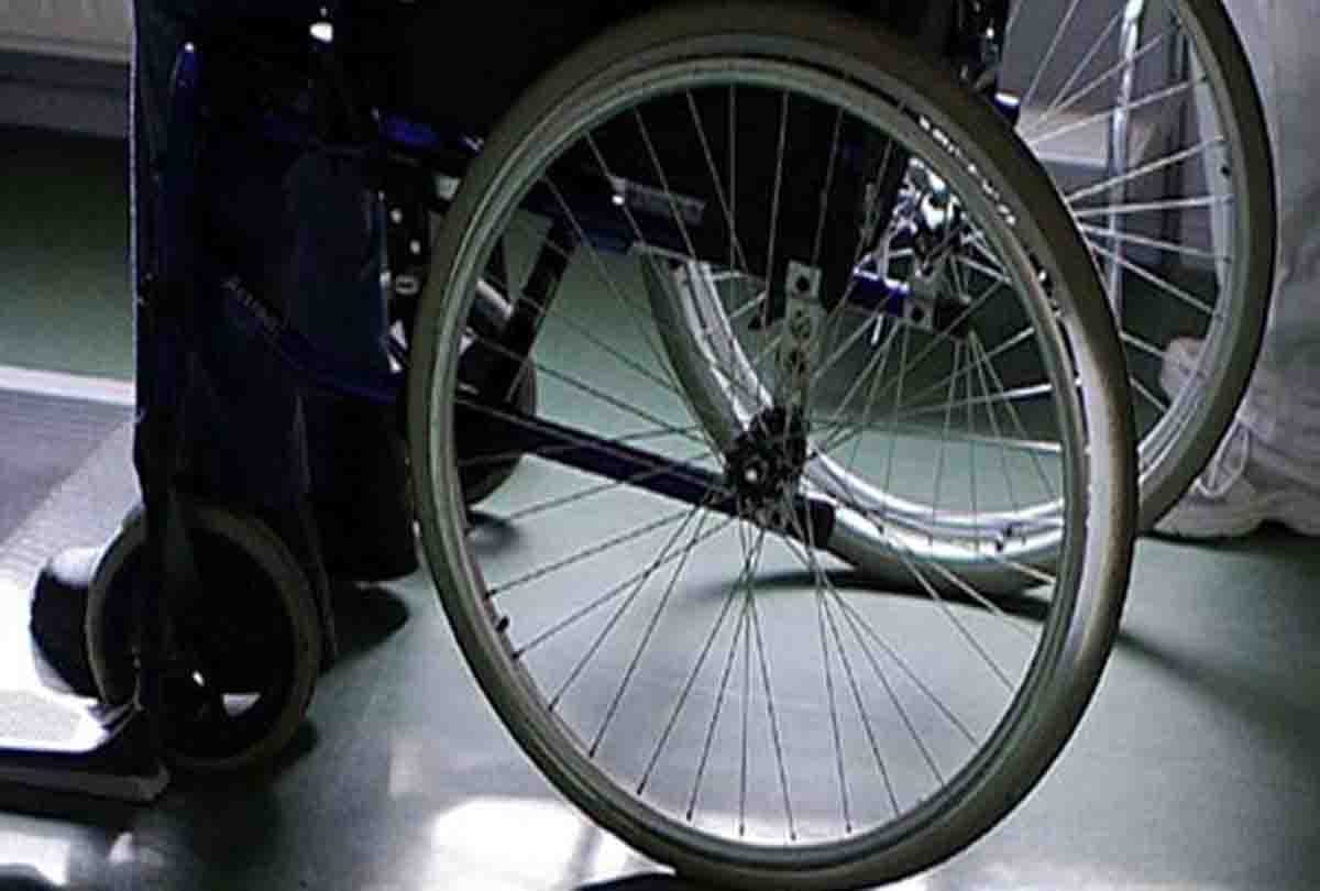 cbse board disabled student use laptop in board exam