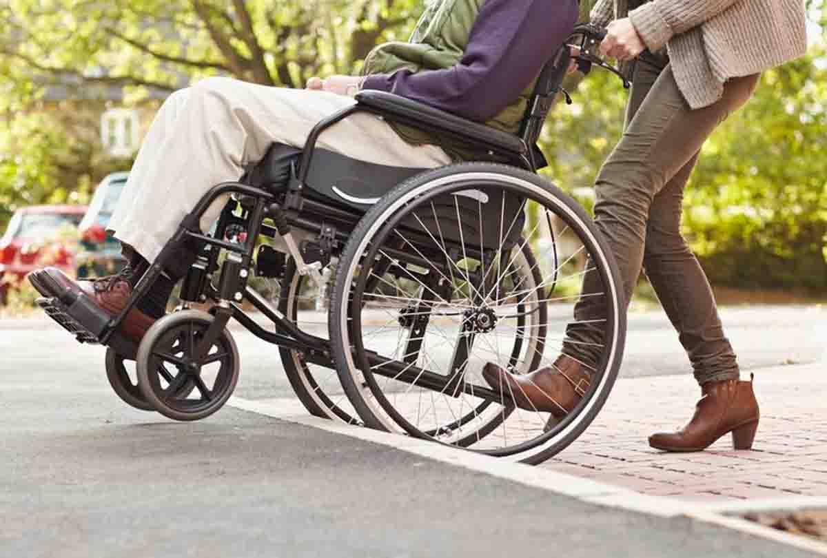 cbse board disabled student use laptop in board exam