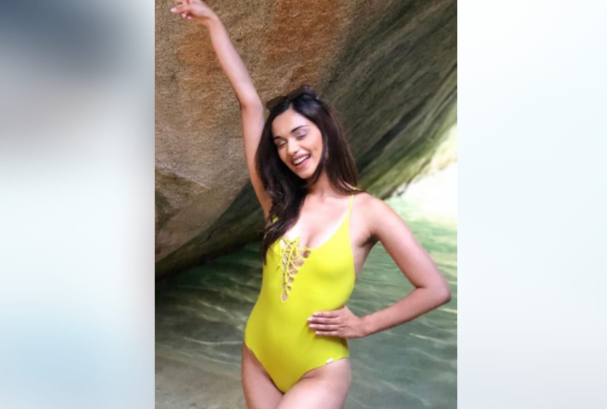 view hot pics of manushi chhillar in swimsuit