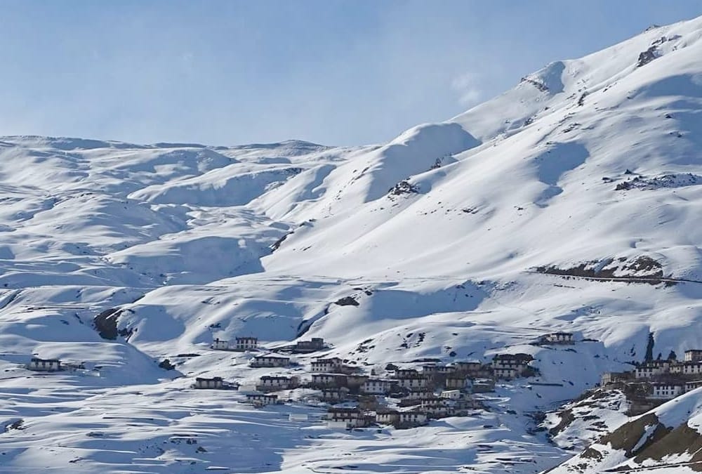 Fresh snowfall in Manali Rohtang Lahaul Himachal Pradesh