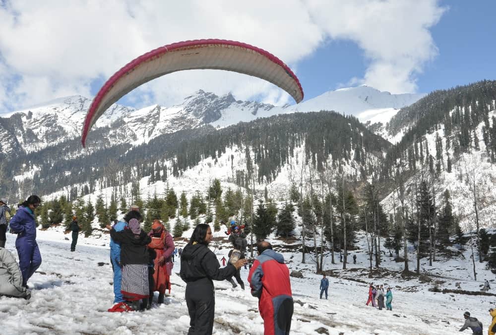 Himachal weather report snowfall in himachal in new year 2019