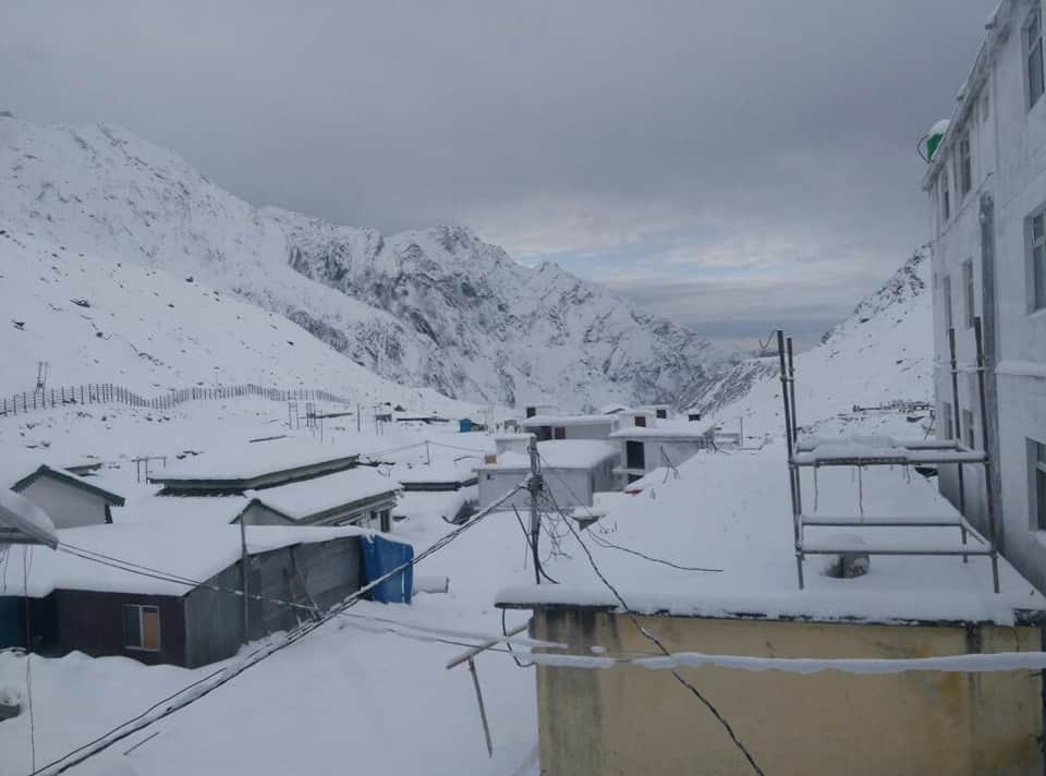 Snowfall cold weather in uttarakhand