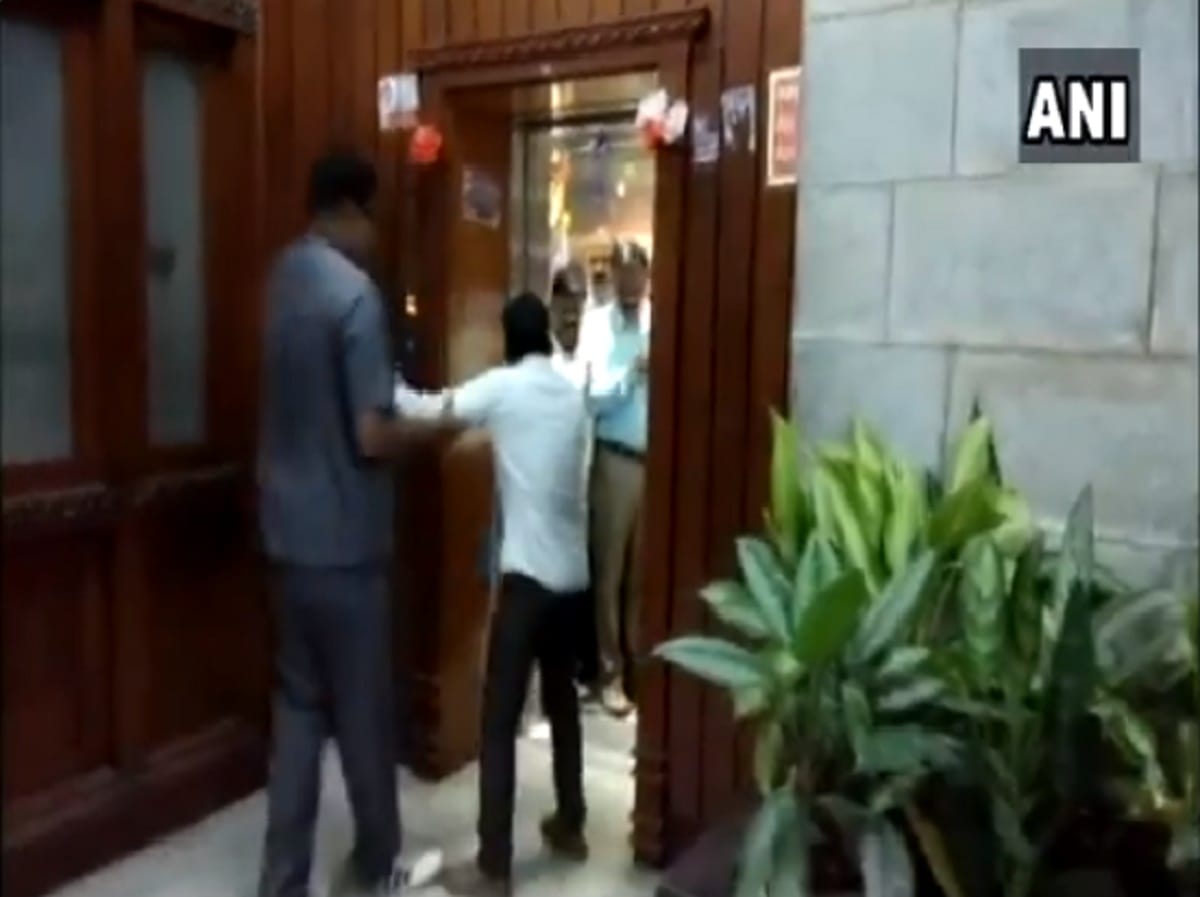 Bengaluru: job related grievances of blind man forced to come out of the elevator at Vidhan Sabha