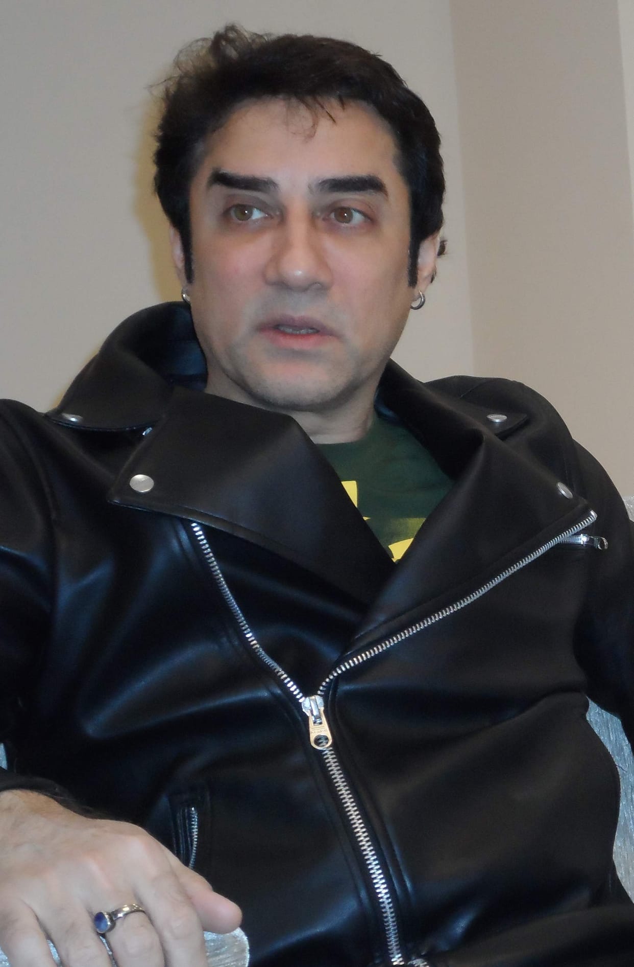 dont interfear media in personal life: faisal khan
