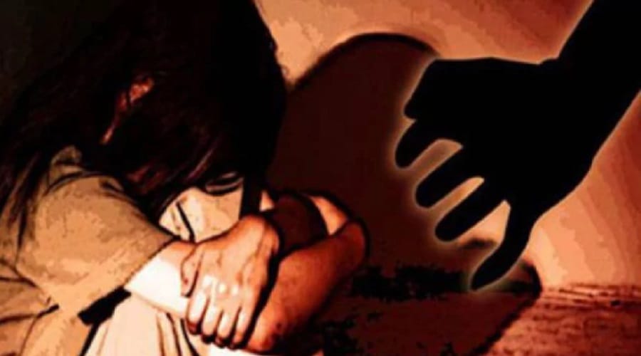 Trying to rape with a little girl at meerut