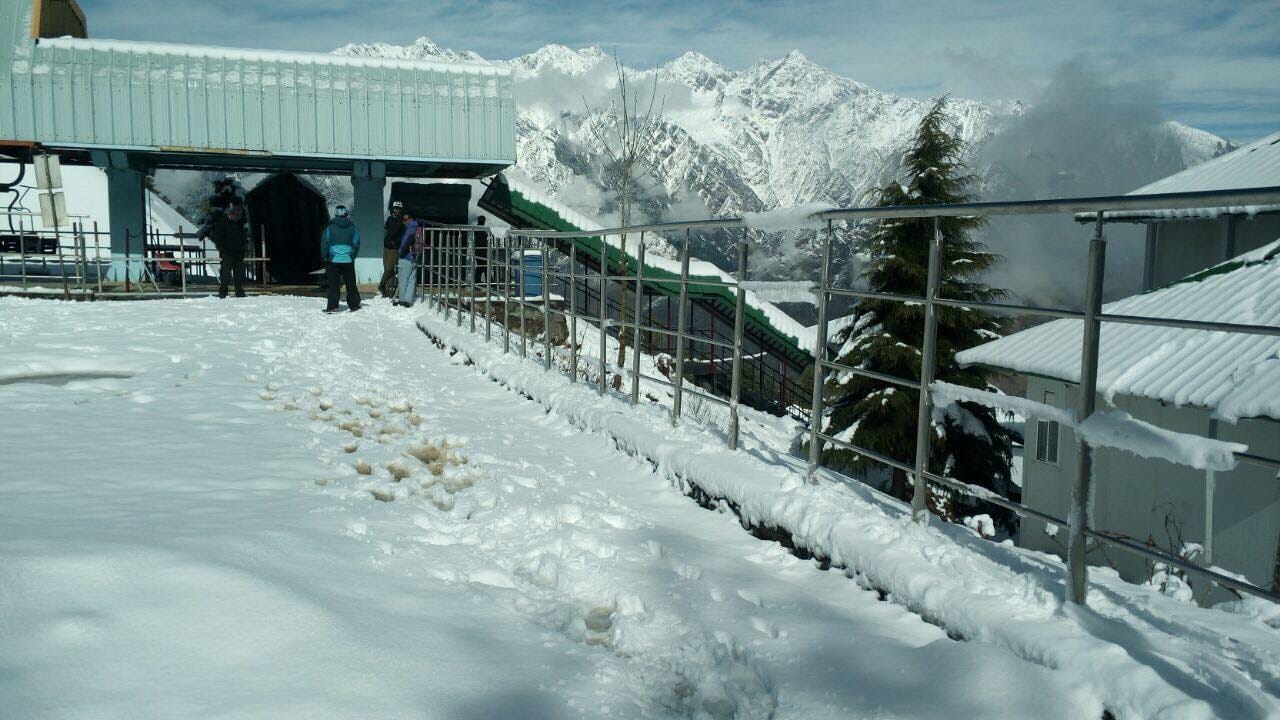 auli snowfall awesome photos