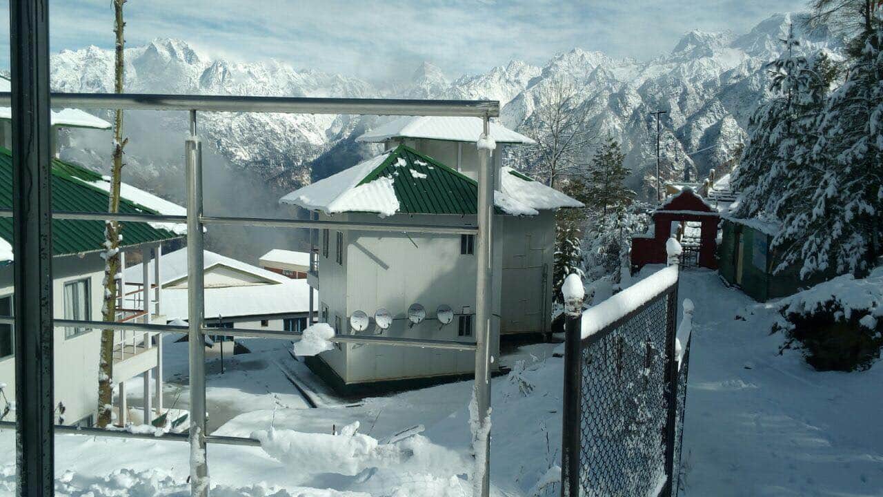 auli snowfall awesome photos