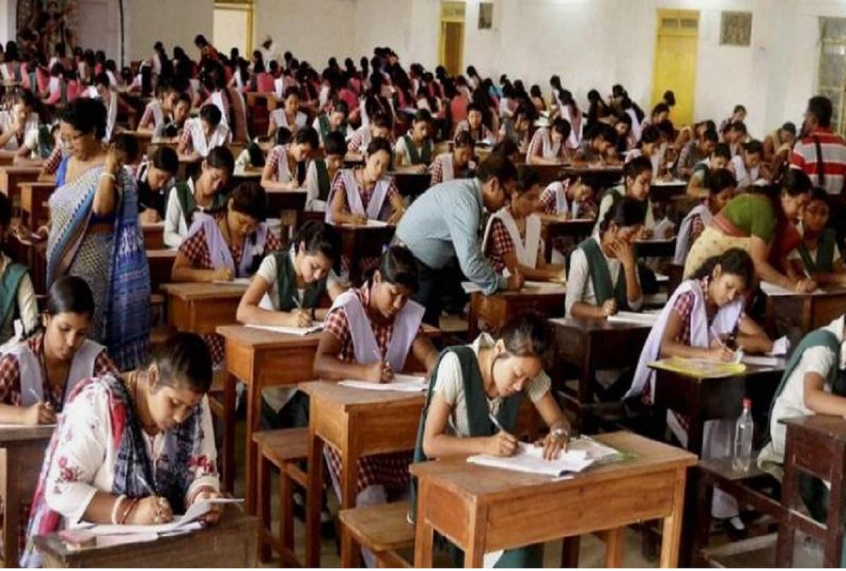 CBSE Class 10, 12 Board Exams to begin today, more than 28 Lakh Students to appear