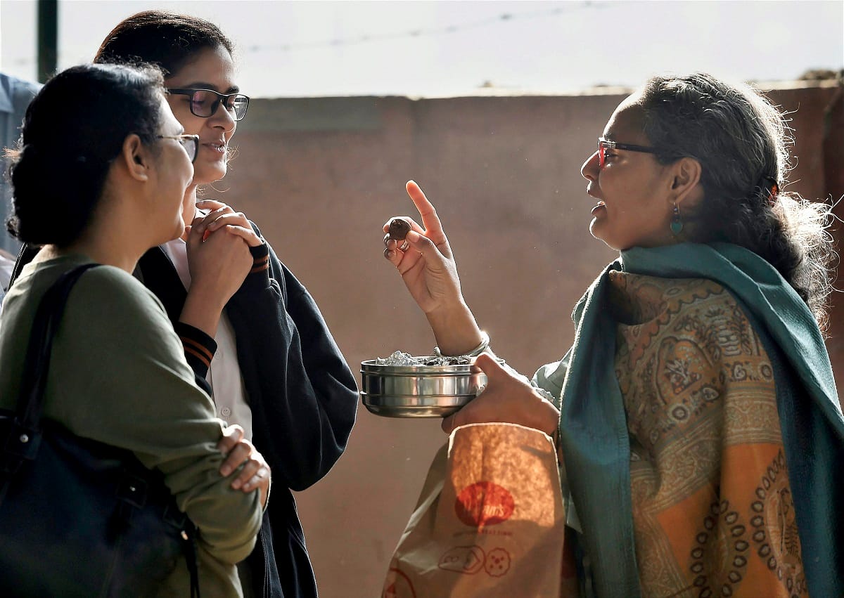 cbse exam 10th and 12th starts 