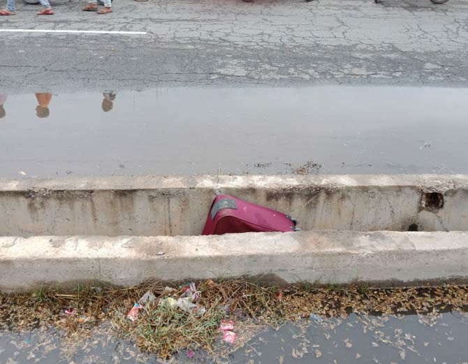 Lady Dead Body Found in Suitcase in Rewari of Haryana