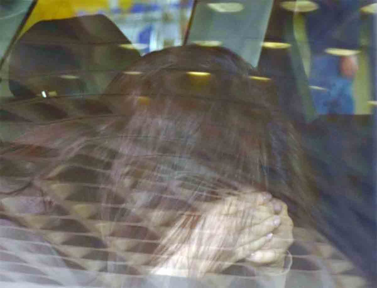 hardik pandya and elli avram spotted at airport