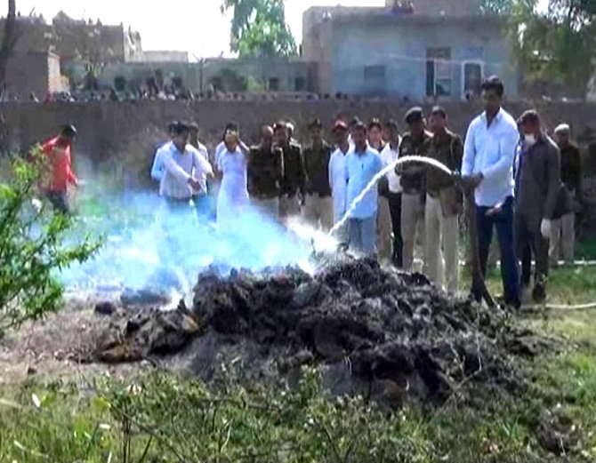 Honour killing in Haryana, BSF Retired Soldier Killed Daughter and Burnt Dead Body