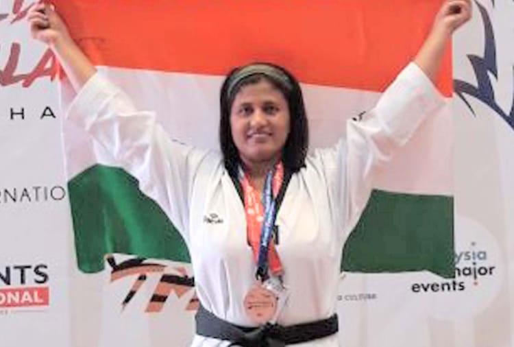 Himachal Police Jawan jaivanti kashyap won bronze medal in world taekwondo malaysia