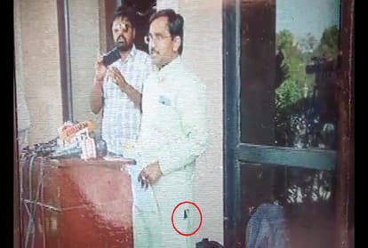 rajasthan assembly session bsp mla entered in the assembly premises with pistol 