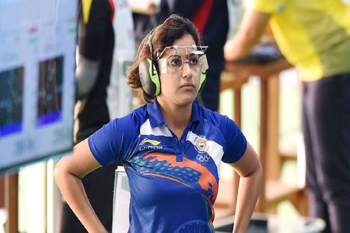 manu bhaker took flight for Sydney after won gold in Mexico worl cup