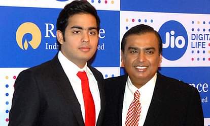 UNKNOWN AND INTERESTING FACTS ABOUT MUKESH AMBANI