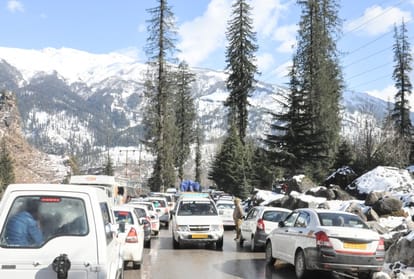 prediction of snowfall in himachal on 9th march