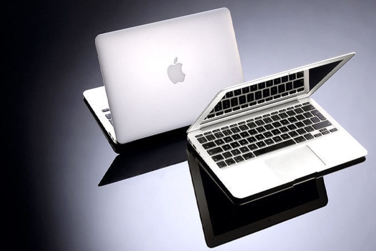 Apple likely to launch Cheaper MacBook Laptop in 2018