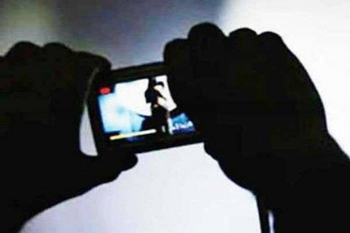 firozabad made of obscene clipping  by young man of young girl 