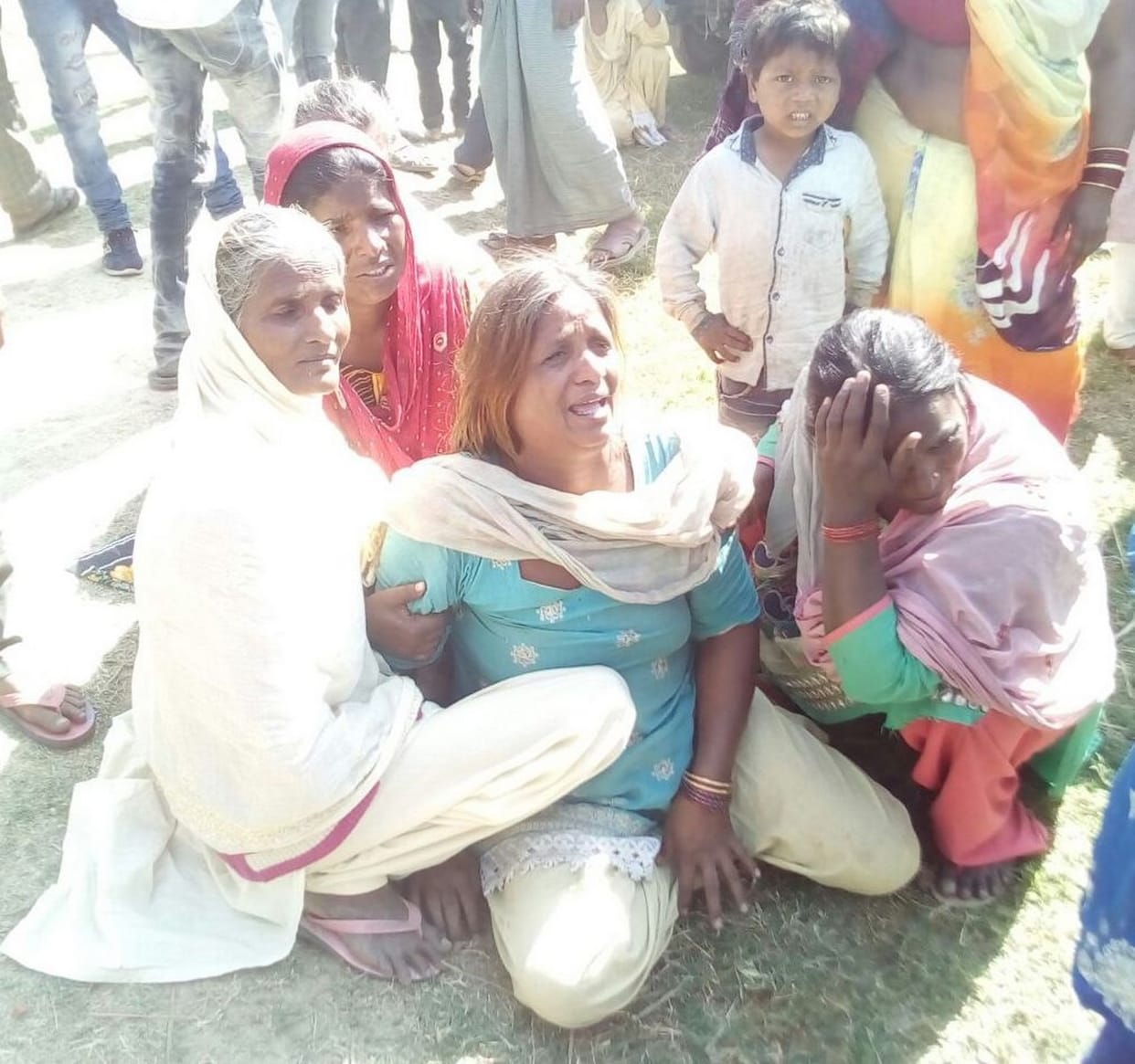 पांच बच्चों की मां को पति ने मार डाला